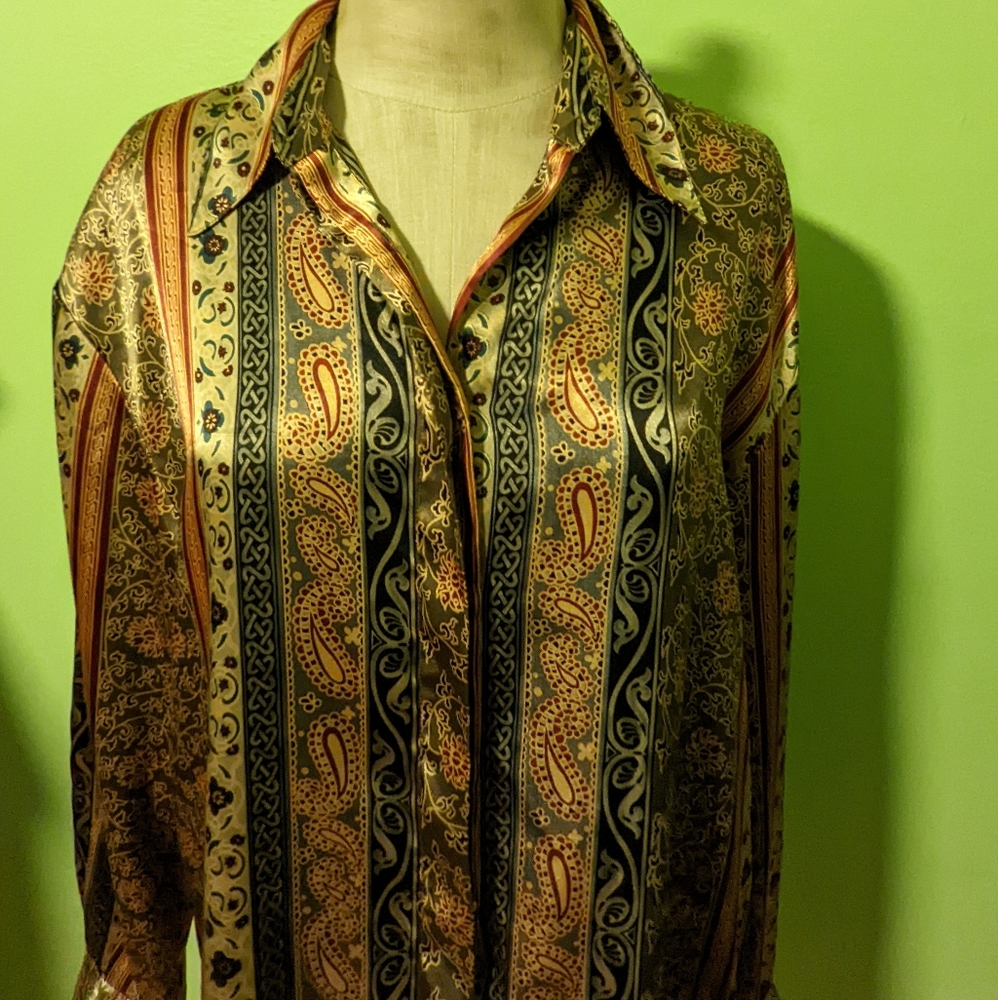 TESS Paisley print silky button down shirt